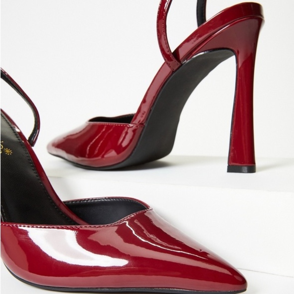 Shoe Dazzle Burgundy Patent Heels